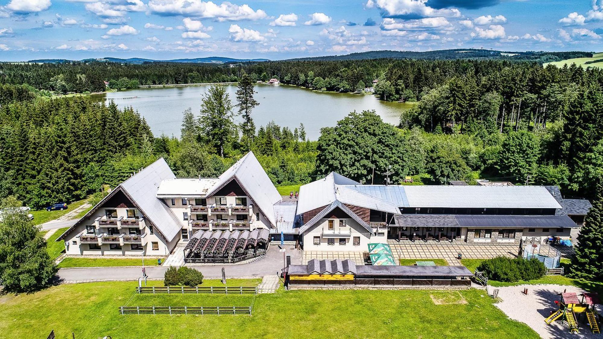 Hotel Hornik Žďár nad Sázavou Esterno foto